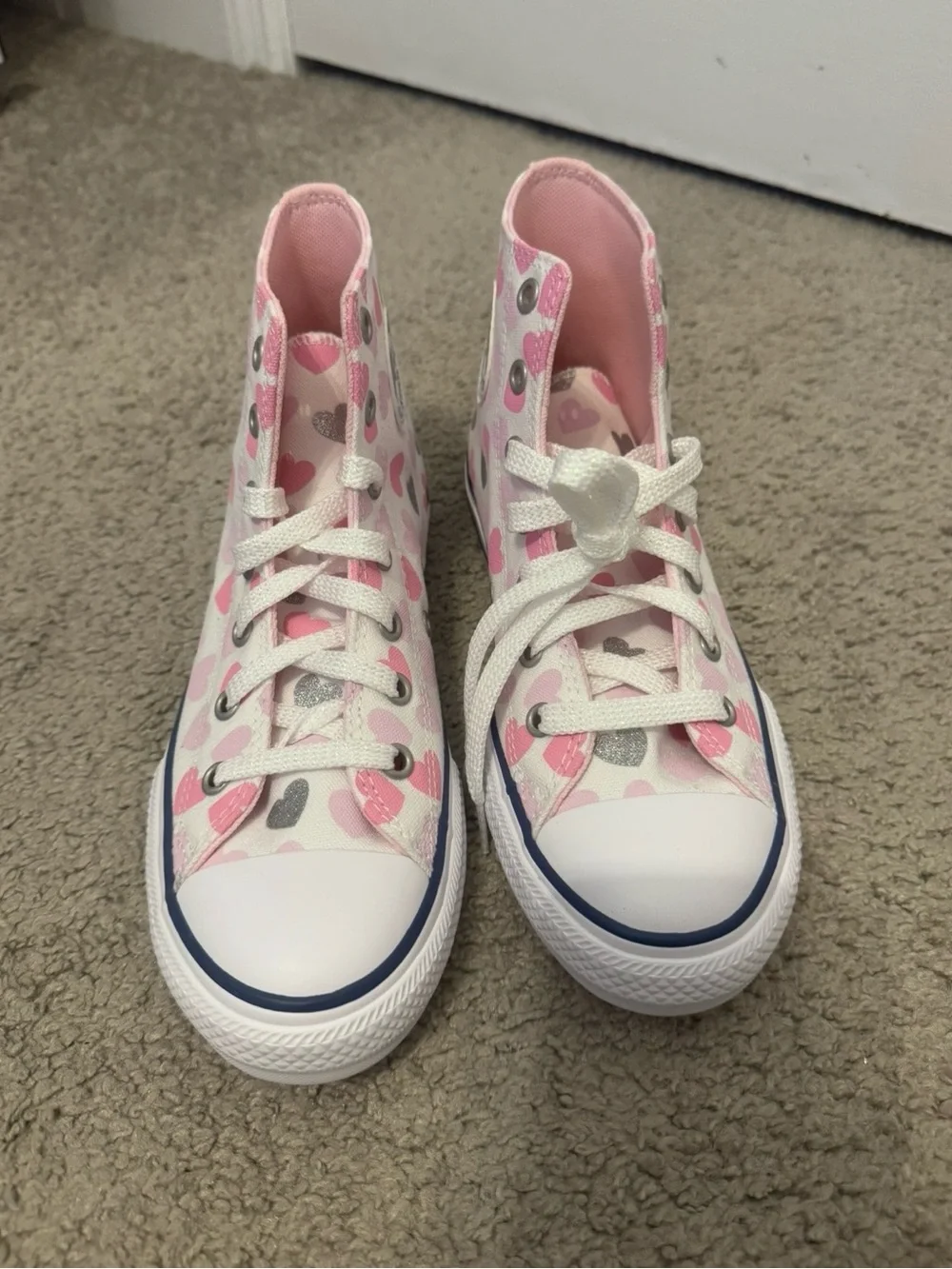 Converse Heartsfall/Mermaid Chuck Taylor All Star Size 3 Junior Canvas Shoe